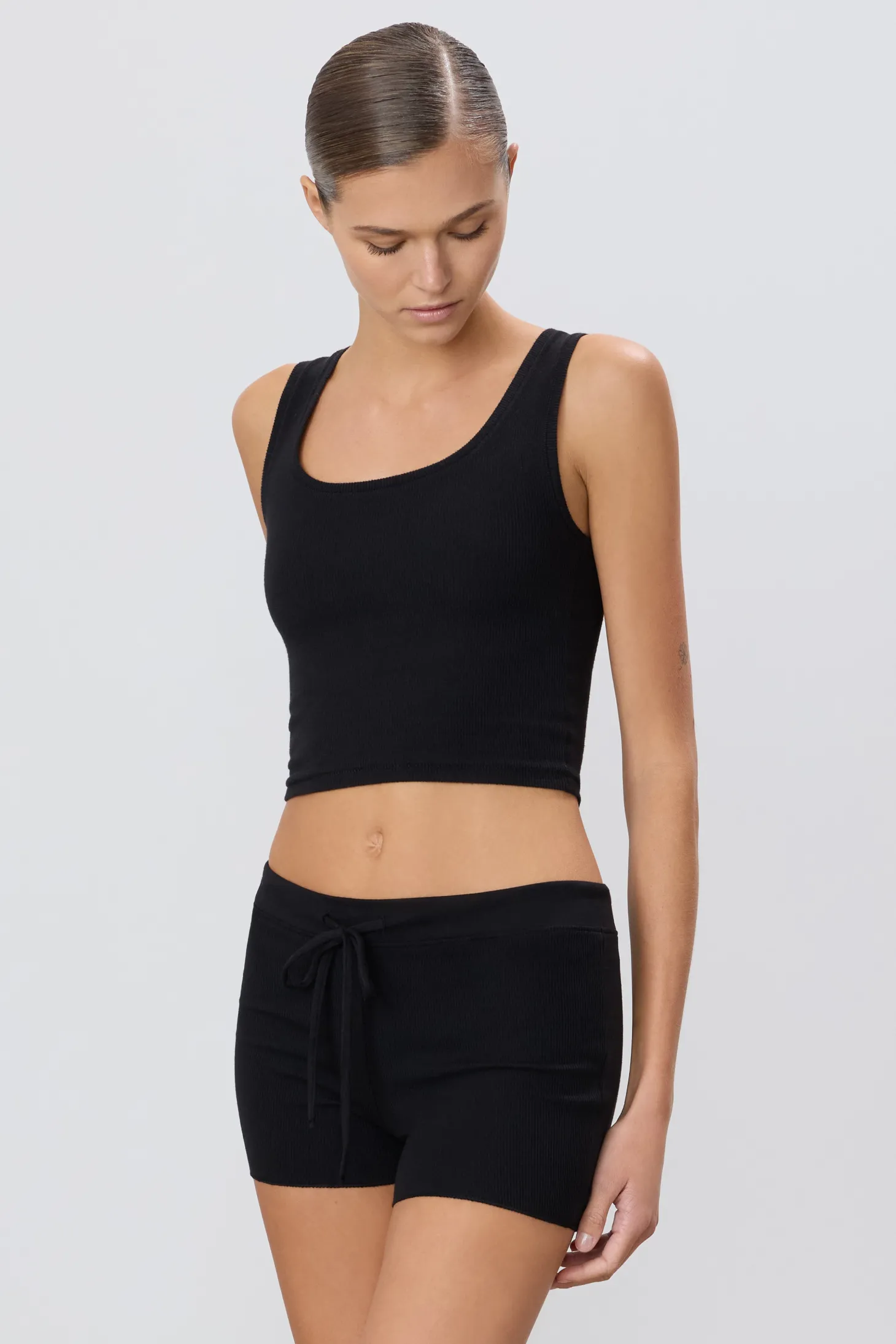 DRAWSTRING SHORT