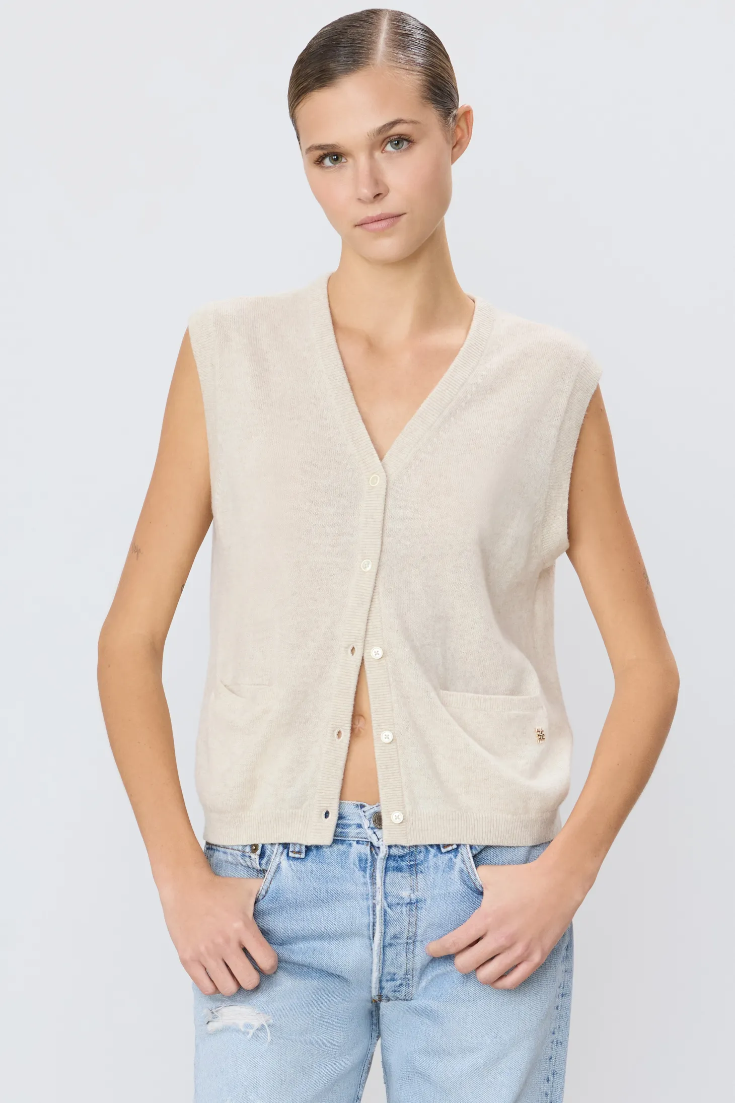 ELTON VEST