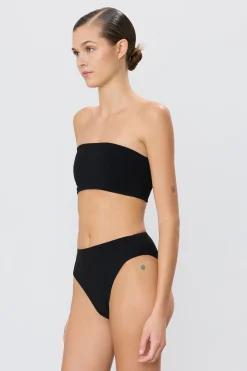 KAIA TOP
