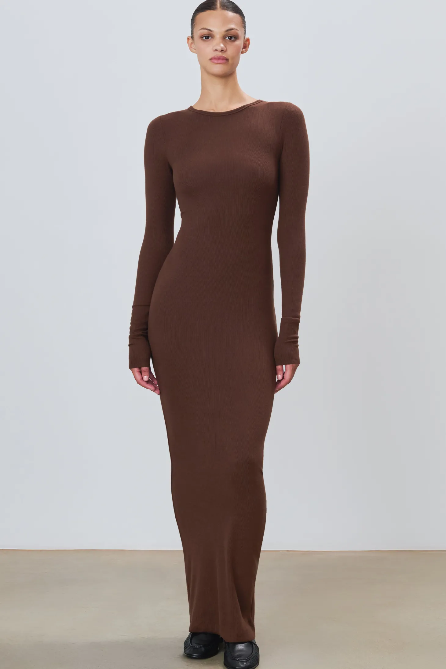 LONG SLEEVE CREWNECK MAXI DRESS