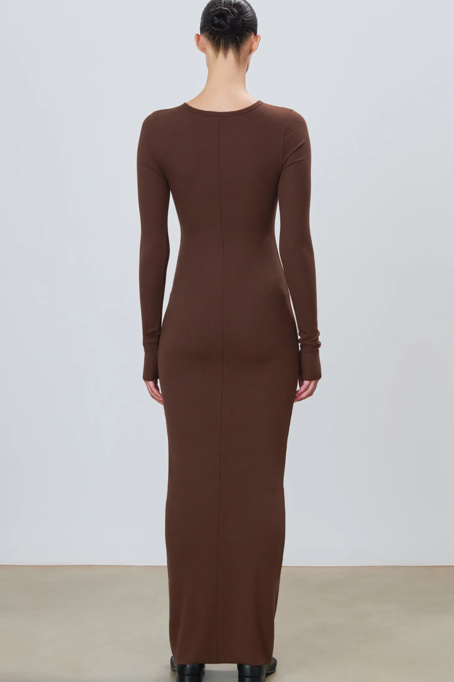 LONG SLEEVE CREWNECK MAXI DRESS