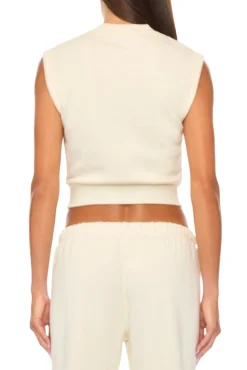 SLEEVELESS CREWNECK TOP