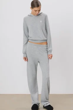 STRAIGHT LEG SWEATPANT