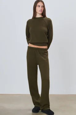 STRAIGHT LEG SWEATPANT