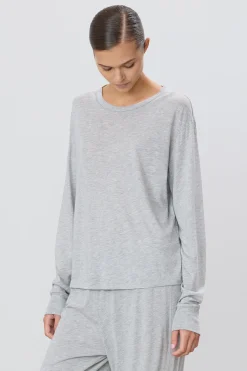 The Long Sleeve Boyfriend Tee by Eterne