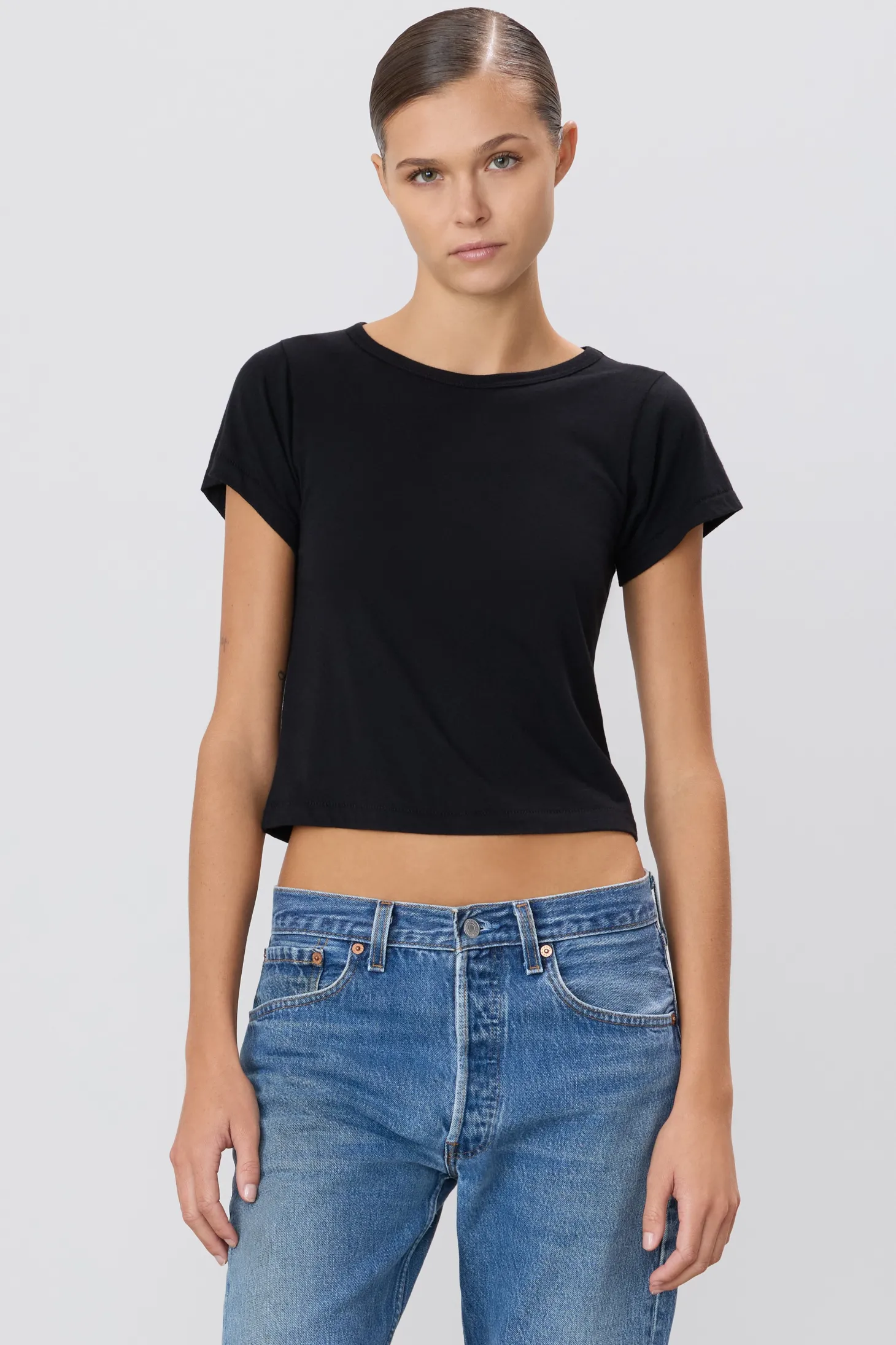 The Short Sleeve Baby Tee by ÉTERNE