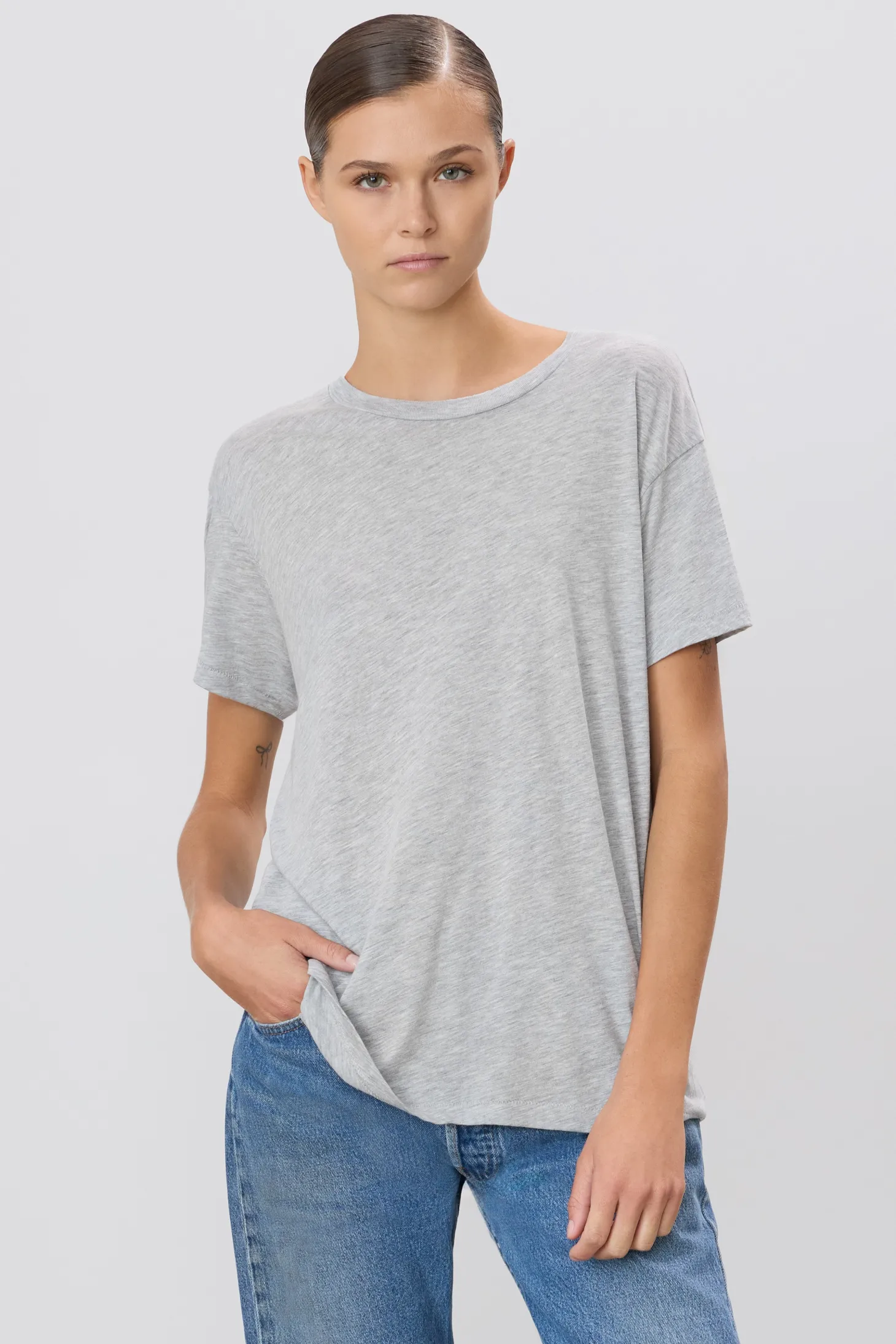 The Short Sleeve Boyfriend Tee by Eterne